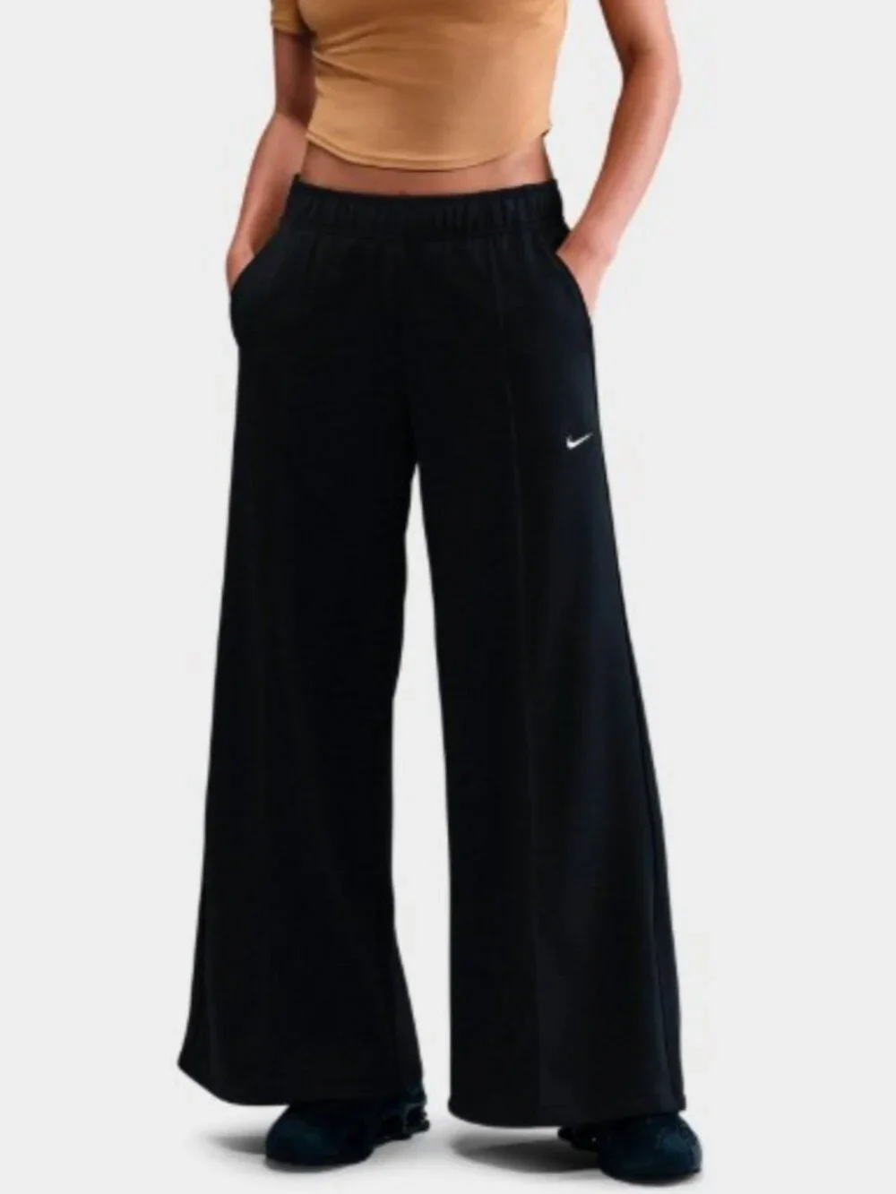 Nike WMNS Sportswear Tailored Trouser Pants HV5141-010 Sz Medium Black